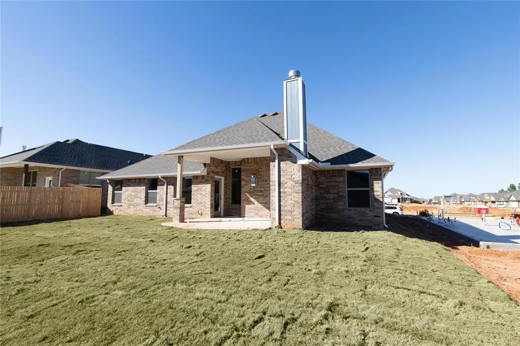Photo 32 — 9204 NW 86th Terrace, Yukon, OK 73099