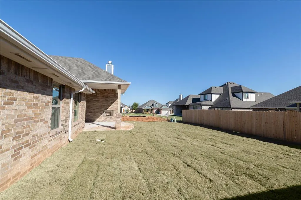 Photo 33 — 9204 NW 86th Terrace, Yukon, OK 73099