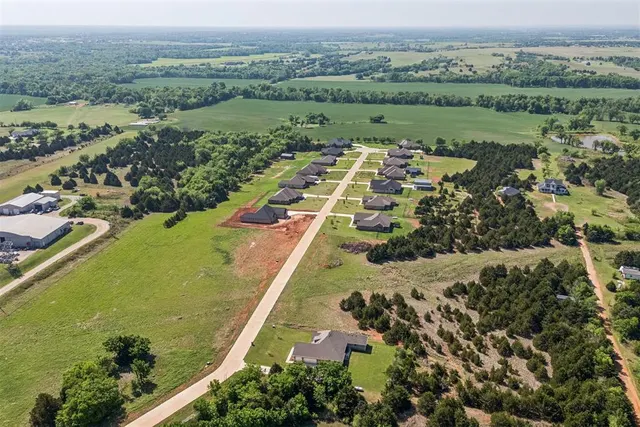 Photo 5 — 9525 Regado Court, Guthrie, OK 73044