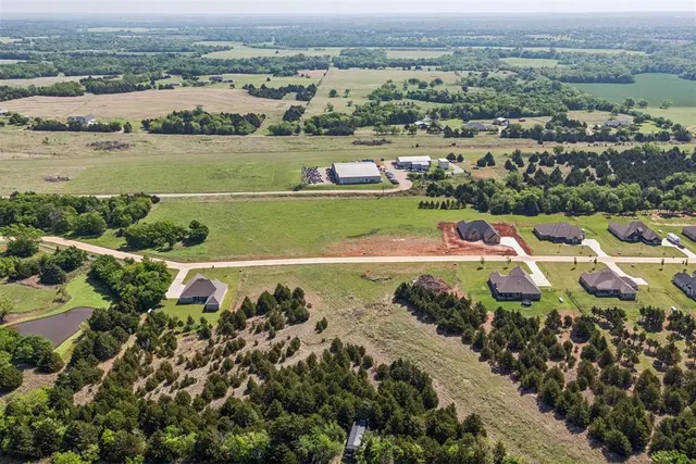 Photo 6 — 9525 Regado Court, Guthrie, OK 73044