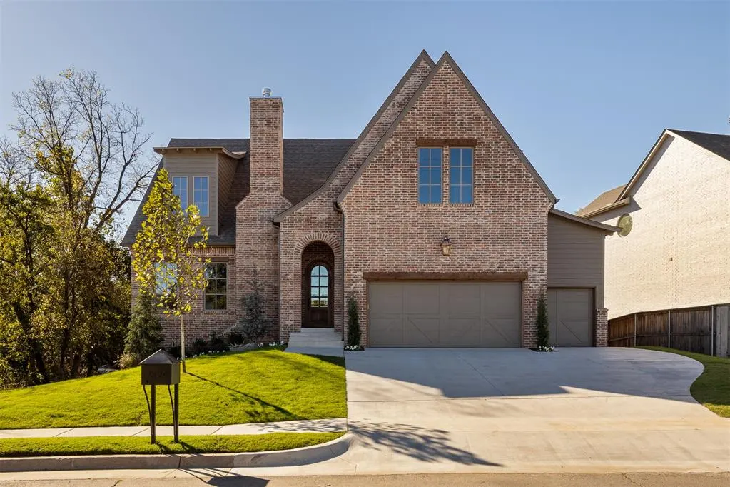 Front exterior — 7524 Walk in the Park Drive, Edmond, OK 73034