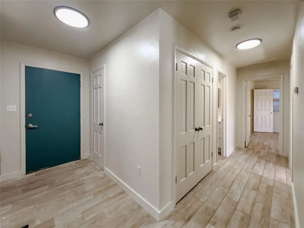 Photo 3 — 3510 NW 52nd Street, Oklahoma City, OK 73112