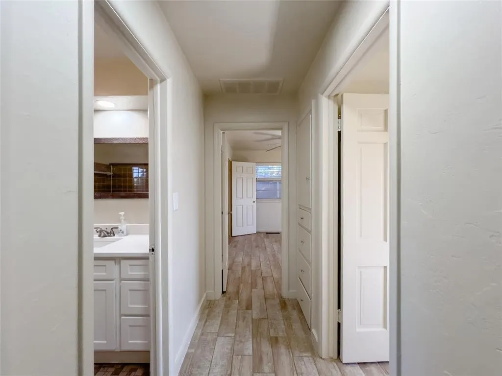 Photo 21 — 3510 NW 52nd Street, Oklahoma City, OK 73112