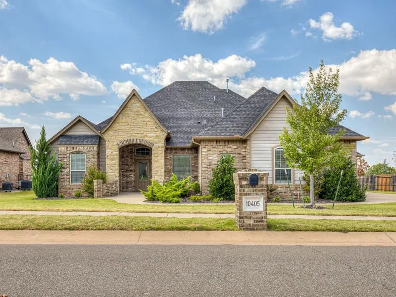 Front exterior — 10405 CHERRYWOOD Drive, Oklahoma City, OK 73151