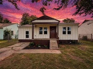 Sold home at 3300 S Goff Avenue