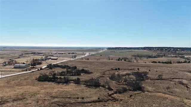 Photo 6 — 1 N 2560 Road, Okeene, OK 73763
