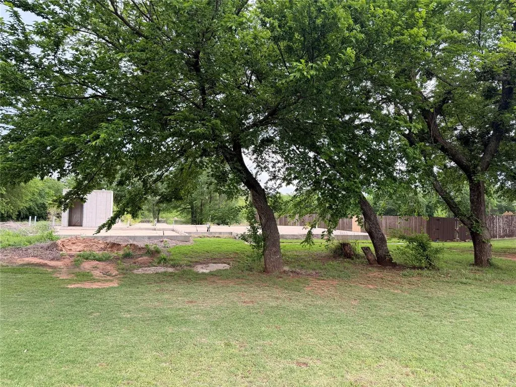 Photo 2 — 929 County Street 2932, Tuttle, OK 73089