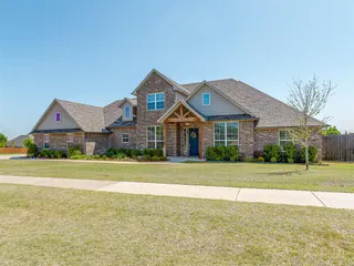 Sold home at 15218 Colonia Bella Drive
