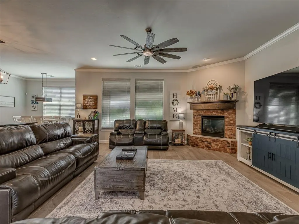 Photo 3 — 15218 Colonia Bella Drive, Edmond, OK 73013