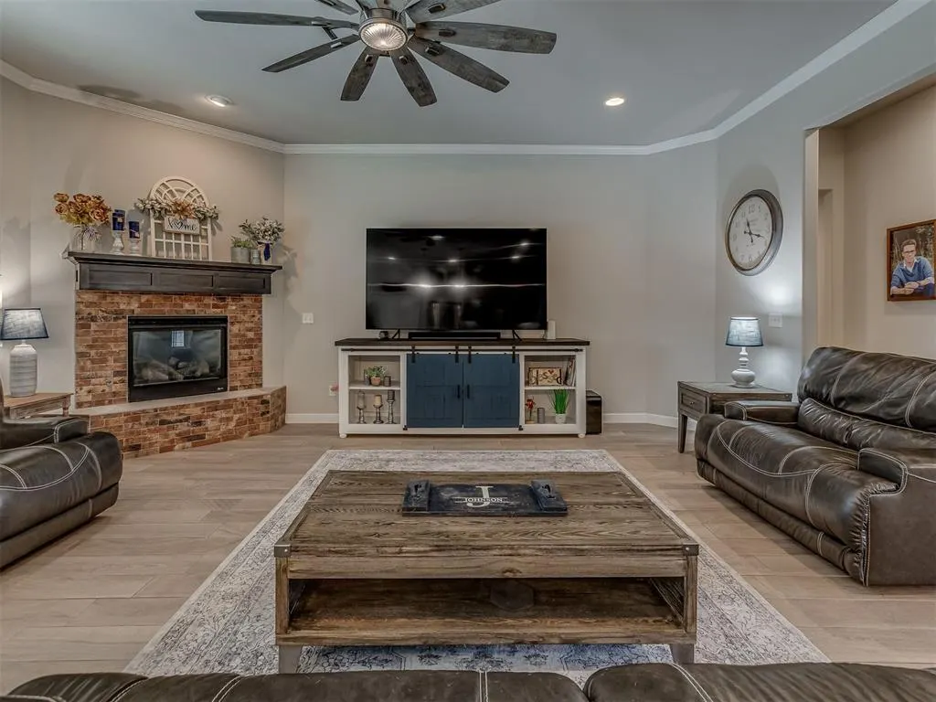 Photo 4 — 15218 Colonia Bella Drive, Edmond, OK 73013