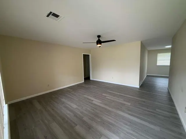 Photo 3 — 1335 NW 94th Street, Oklahoma City, OK 73114