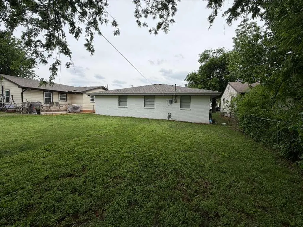 Photo 19 — 1335 NW 94th Street, Oklahoma City, OK 73114