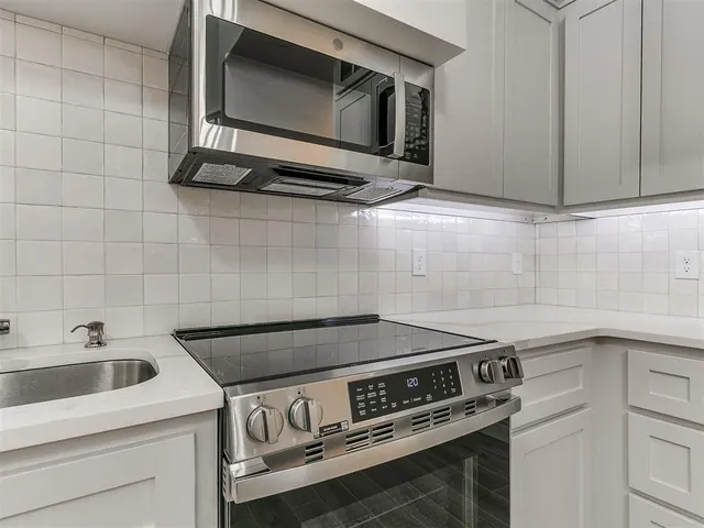 Photo 7 — 4704 Stelens Court, Norman, OK 73071