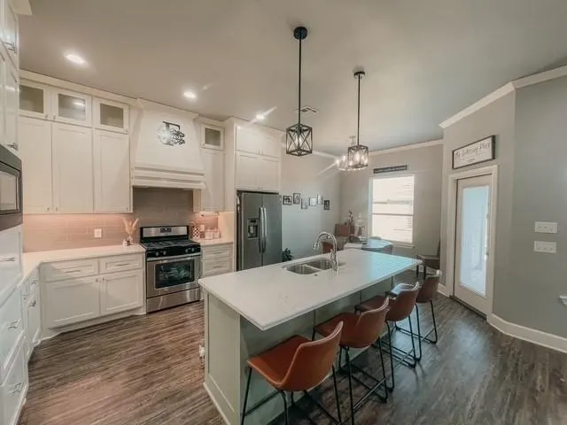 Photo 4 — 201 Chisholm Street, Cashion, OK 73016
