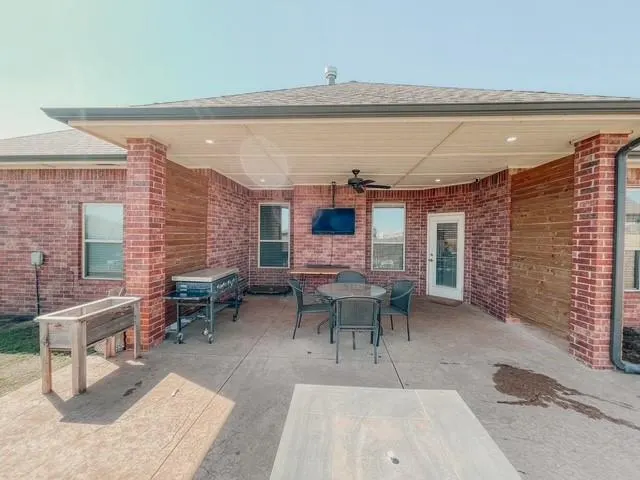 Photo 16 — 201 Chisholm Street, Cashion, OK 73016