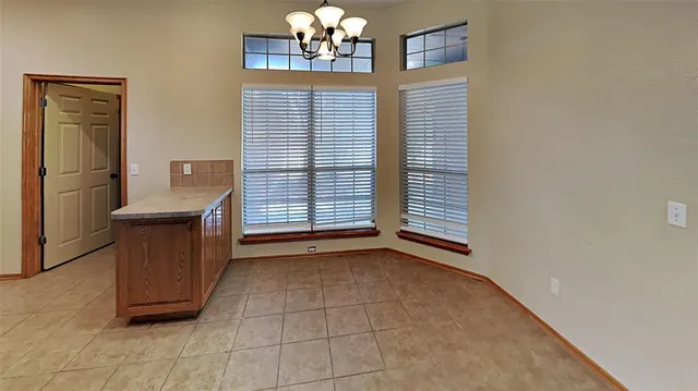 Photo 7 — 16409 Stoneview Drive, Oklahoma City, OK 73170