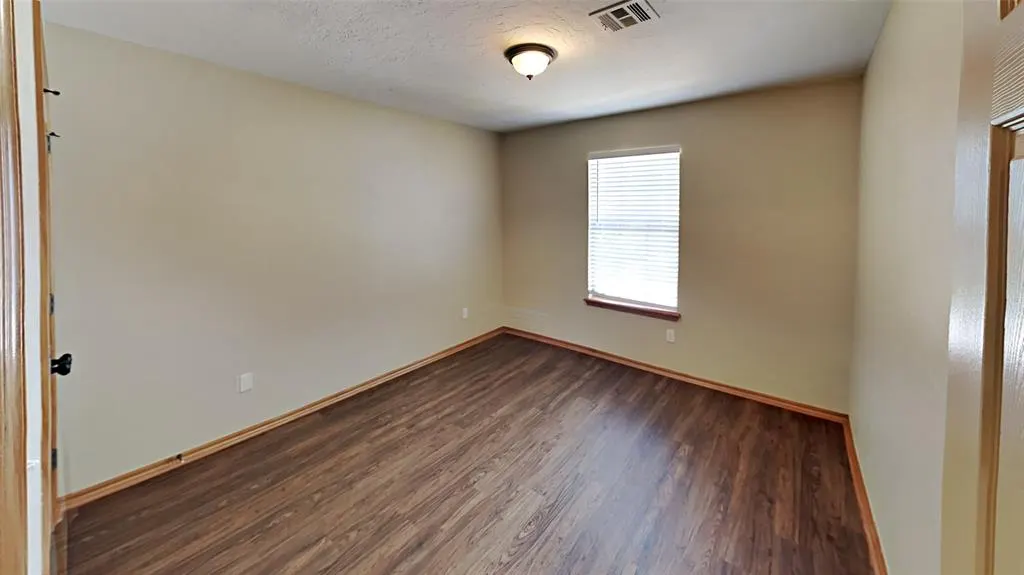 Photo 11 — 16409 Stoneview Drive, Oklahoma City, OK 73170