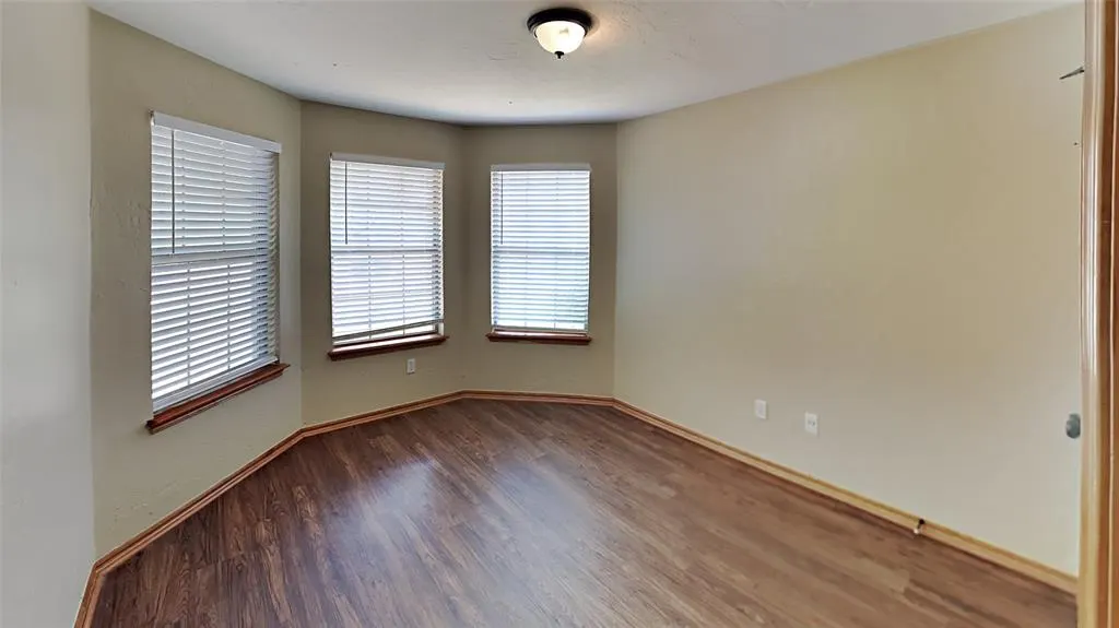 Photo 13 — 16409 Stoneview Drive, Oklahoma City, OK 73170