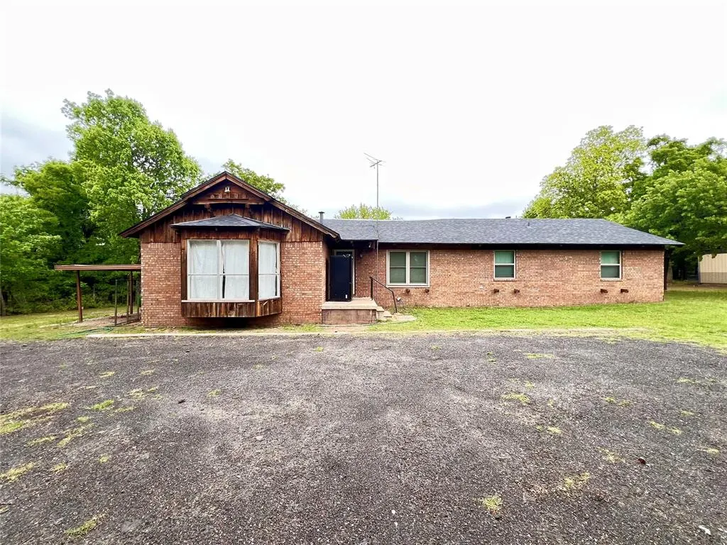 Front exterior — 11012 S Triple X Road, Newalla, OK 74857