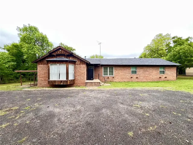 Front exterior — 11012 S Triple X Road, Newalla, OK 74857