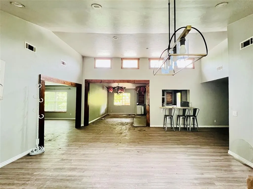 Photo 3 — 11012 S Triple X Road, Newalla, OK 74857