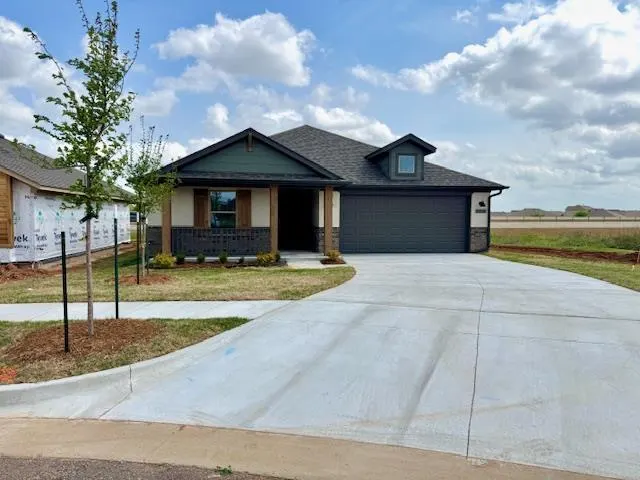 Front exterior — 3200 Pagoda Pead Drive, Yukon, OK 73099