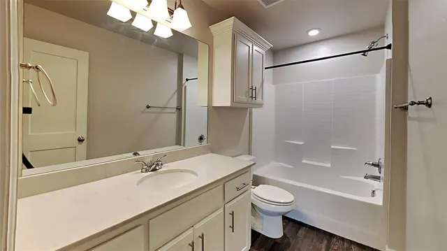 Photo 8 — 4908 Avion Court, Oklahoma City, OK 73135