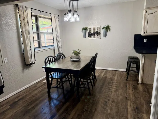 Photo 4 — 124 Rawlings, Clinton, OK 73601