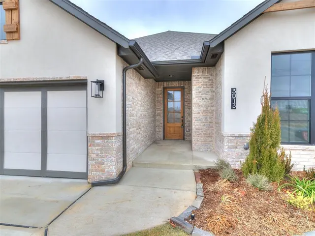 Photo 4 — 3013 SW 133rd Terrace, Oklahoma City, OK 73170