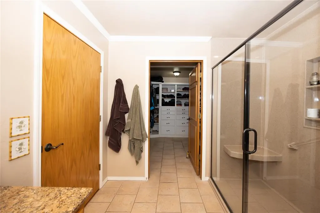 Photo 14 — 24 Hillcrest Drive, Ponca City, OK 74604