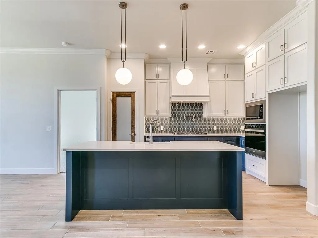 Photo 12 — 13400 Sandoval Street, Oklahoma City, OK 73170