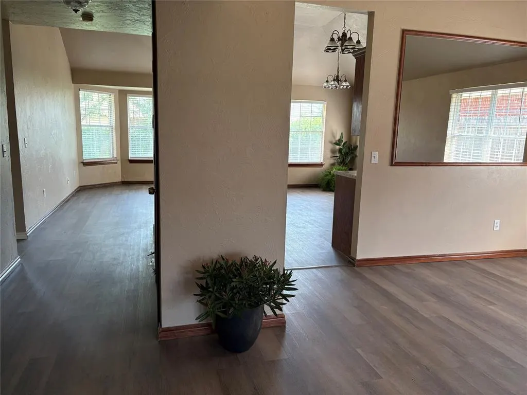 Photo 5 — 1424 SW 129th Street, Oklahoma City, OK 73170