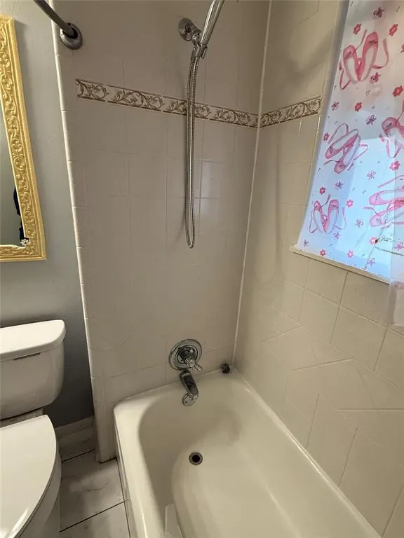 Photo 12 — 800 N Markwell Avenue, Moore, OK 73160