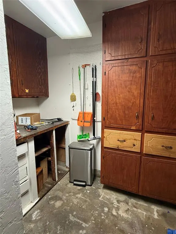 Photo 19 — 800 N Markwell Avenue, Moore, OK 73160