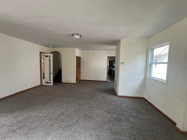 Photo 10 — 225 S Hill, Hobart, OK 73651