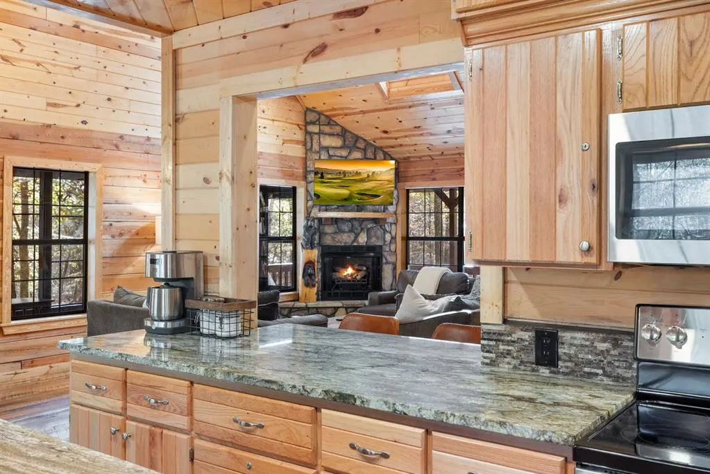 Photo 10 — 32 Fireside Land, Broken Bow, OK 74728
