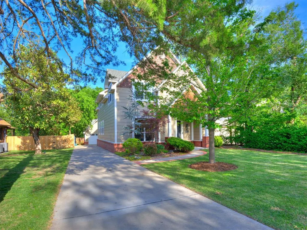 Photo 4 — 1417 Oklahoma Avenue, Norman, OK 73071