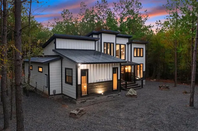 Photo 3 — 88 Bear Hickory Trail, Broken Bow, OK 74728