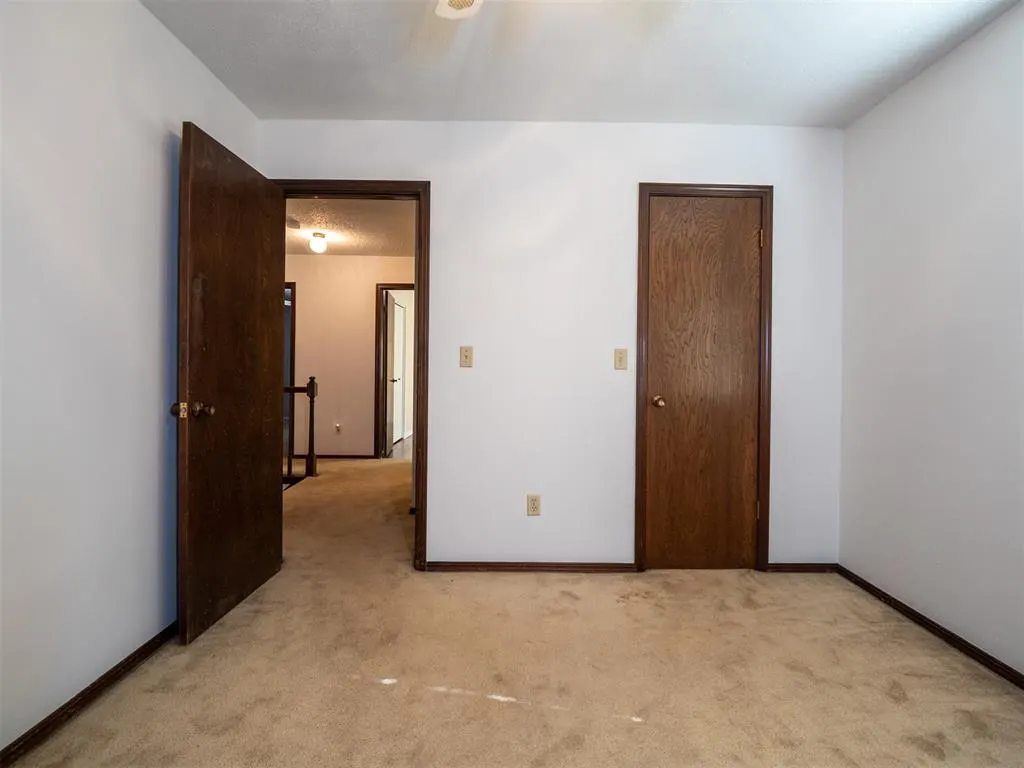 Photo 25 — 813 SW 25th Street, El Reno, OK 73036