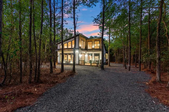 Photo 3 — 165 Bear Cedar Trail, Broken Bow, OK 74728