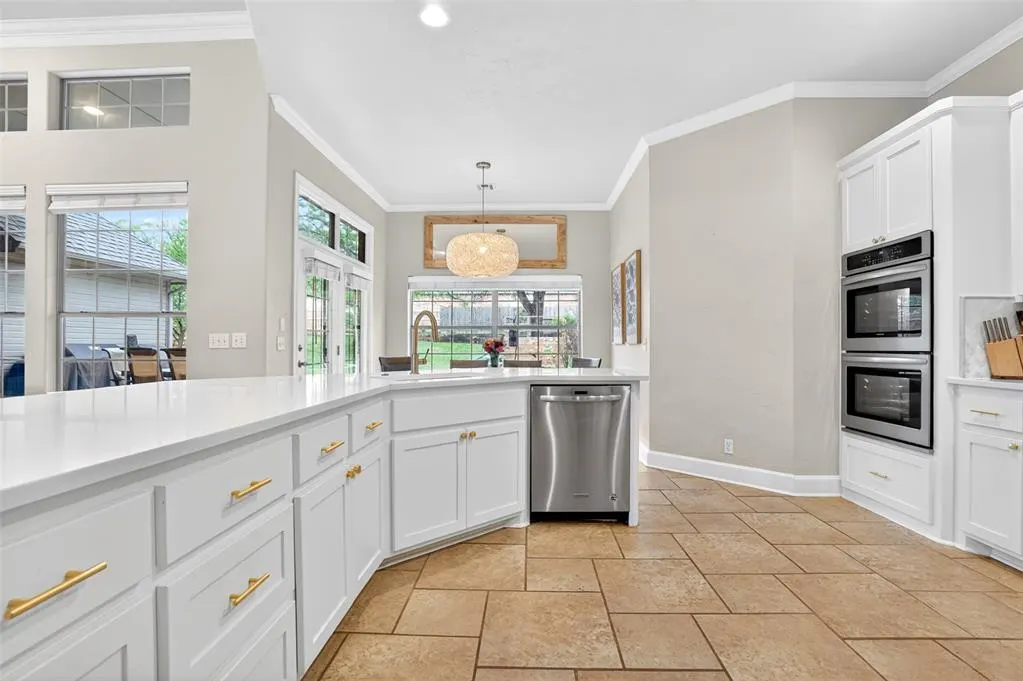 Photo 8 — 3601 Huntsman Road, Edmond, OK 73003