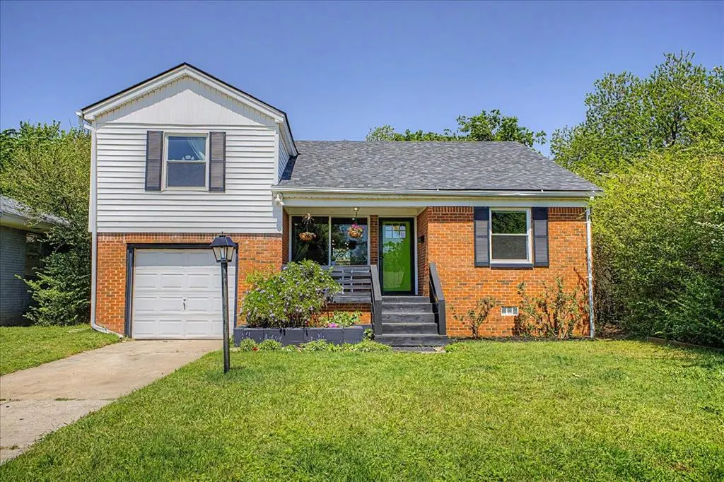 Photo 2 — 2713 NW 37th Street, Oklahoma City, OK 73112