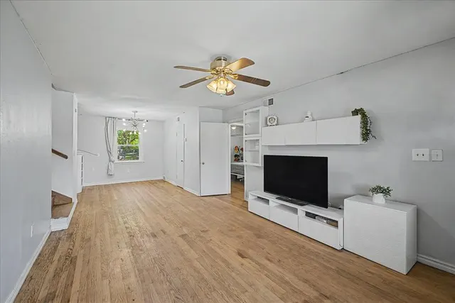 Photo 5 — 2713 NW 37th Street, Oklahoma City, OK 73112