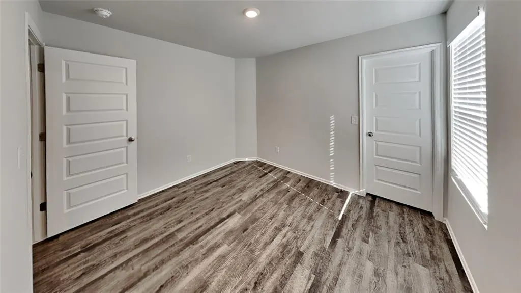 Photo 14 — 12032 SW 36th Street, Mustang, OK 73064
