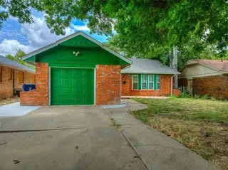 Sold home at 225 NW 80th Street