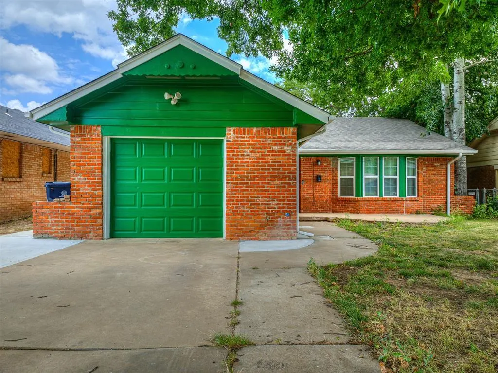 Photo 3 — 225 NW 80th Street, Oklahoma City, OK 73114