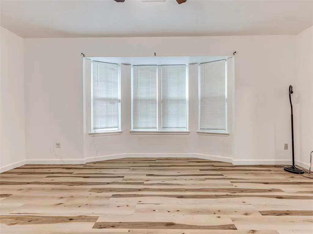 Photo 6 — 225 NW 80th Street, Oklahoma City, OK 73114