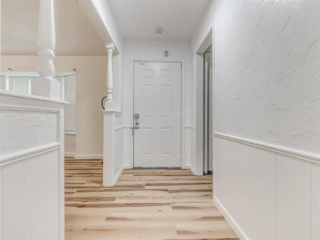 Photo 7 — 225 NW 80th Street, Oklahoma City, OK 73114