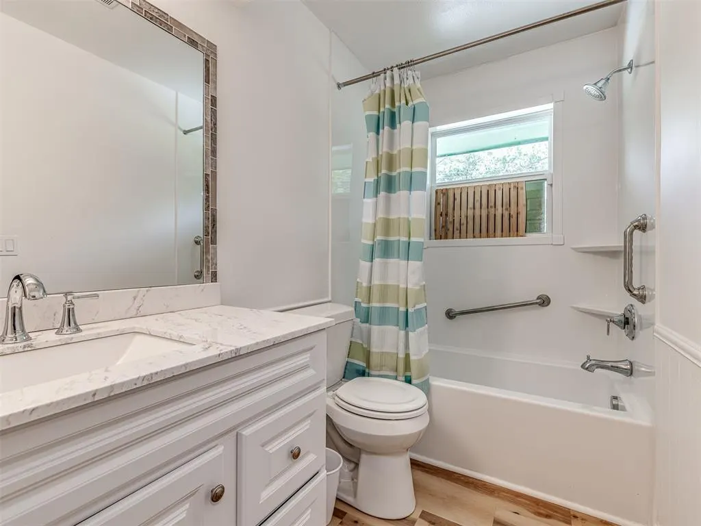 Photo 18 — 225 NW 80th Street, Oklahoma City, OK 73114