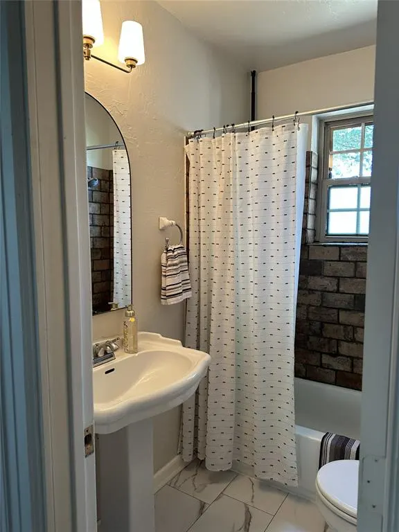 Photo 11 — 824 S Ponca Avenue, Norman, OK 73071